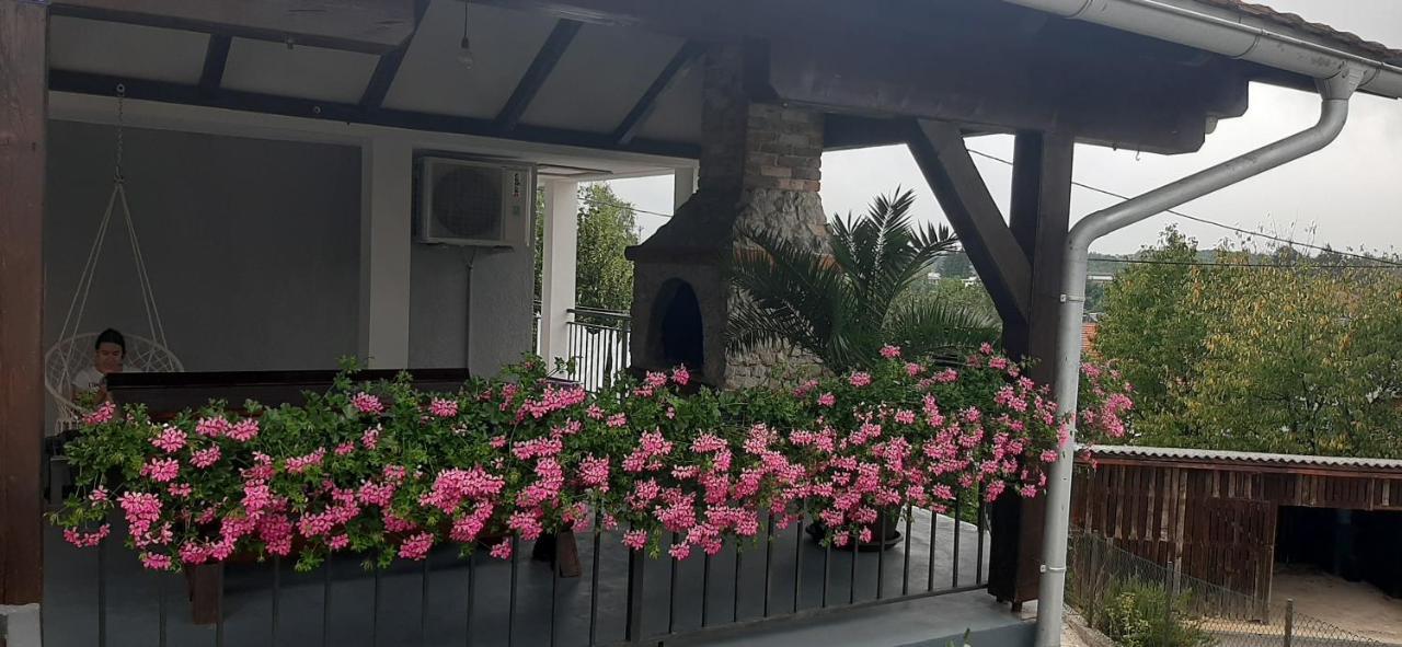Apartman Melani Slunj Exterior photo